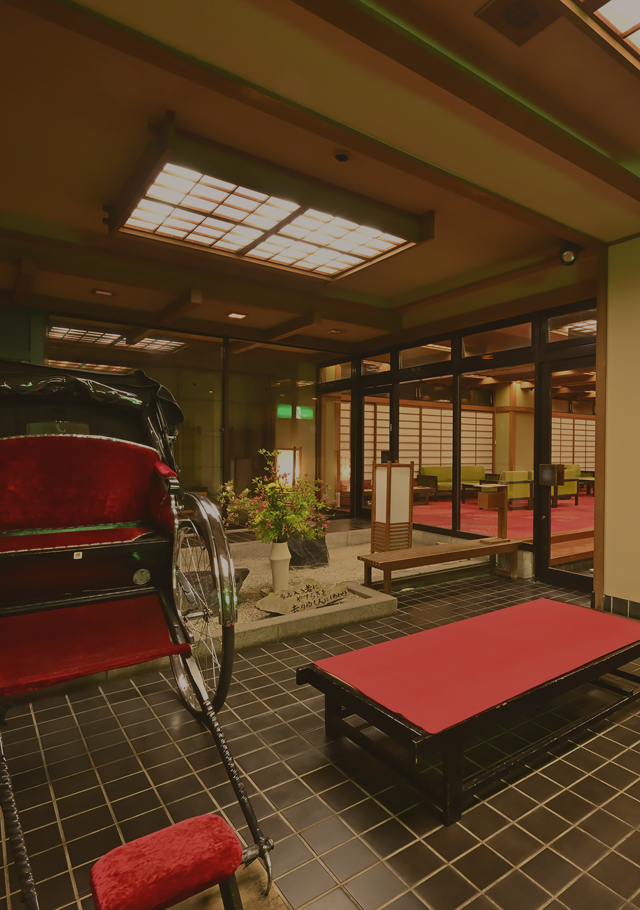 館内